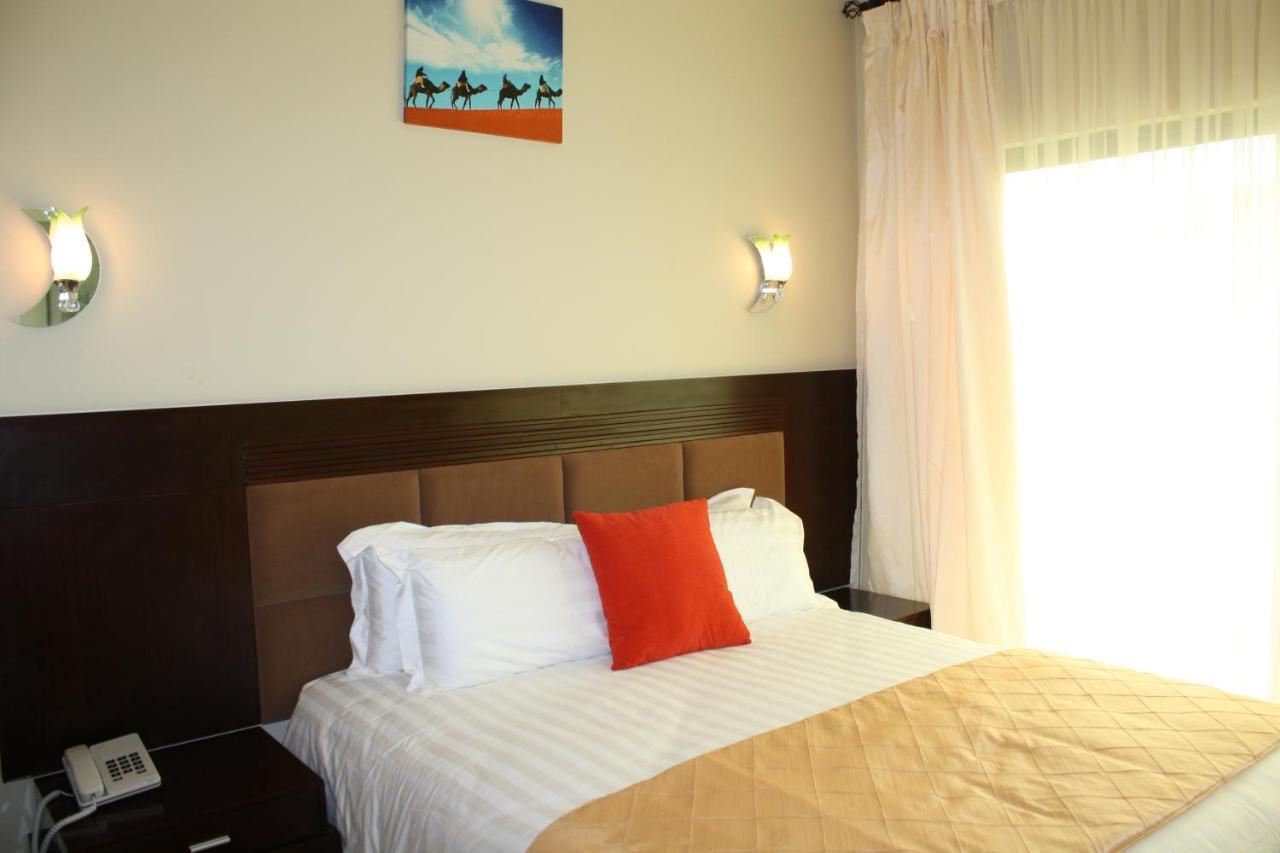 Nomads Court Chudleigh Hotel Lusaka Exterior photo